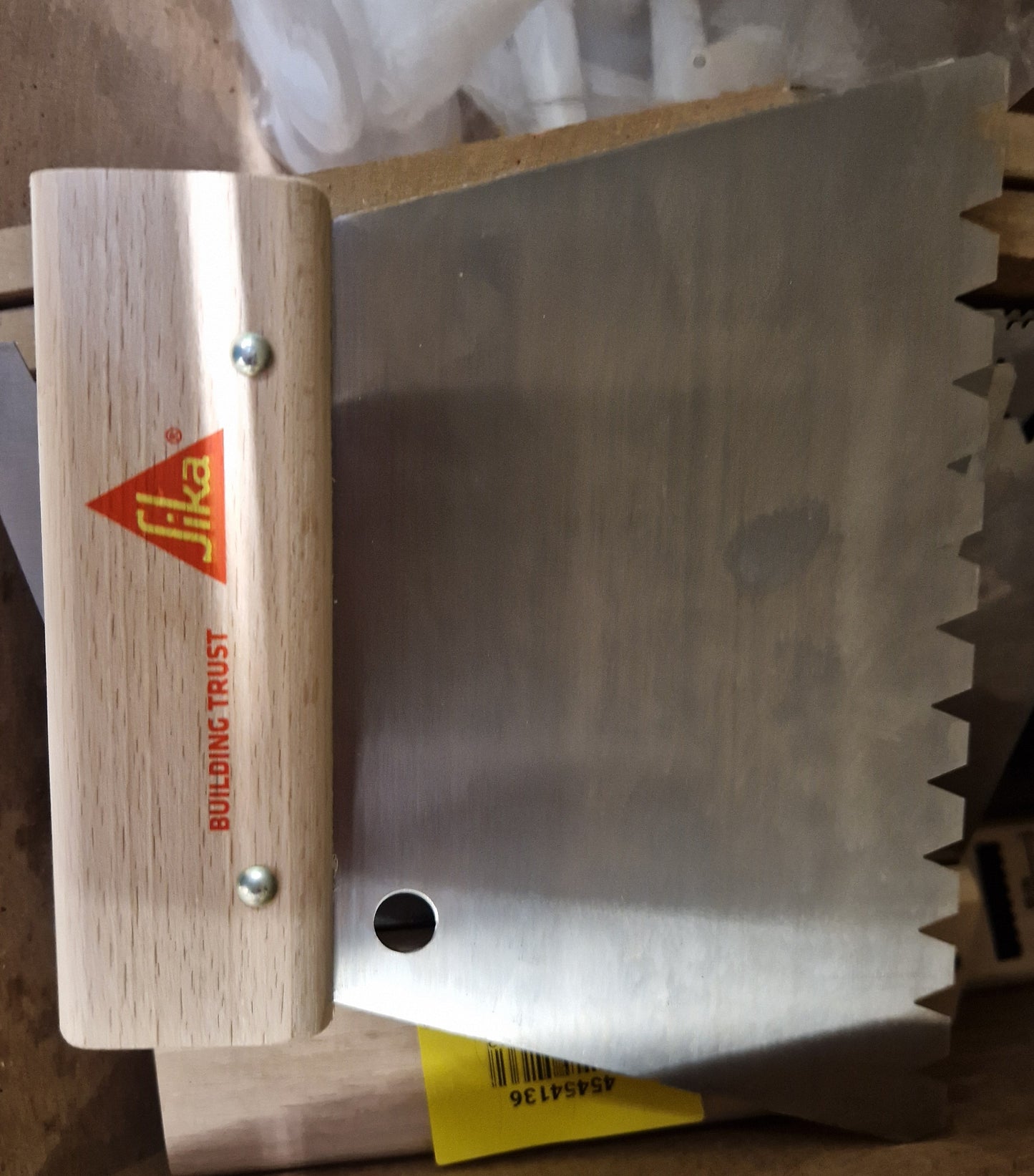 Tannsparkel B11 for helliming av parkett- Limspreder Sika