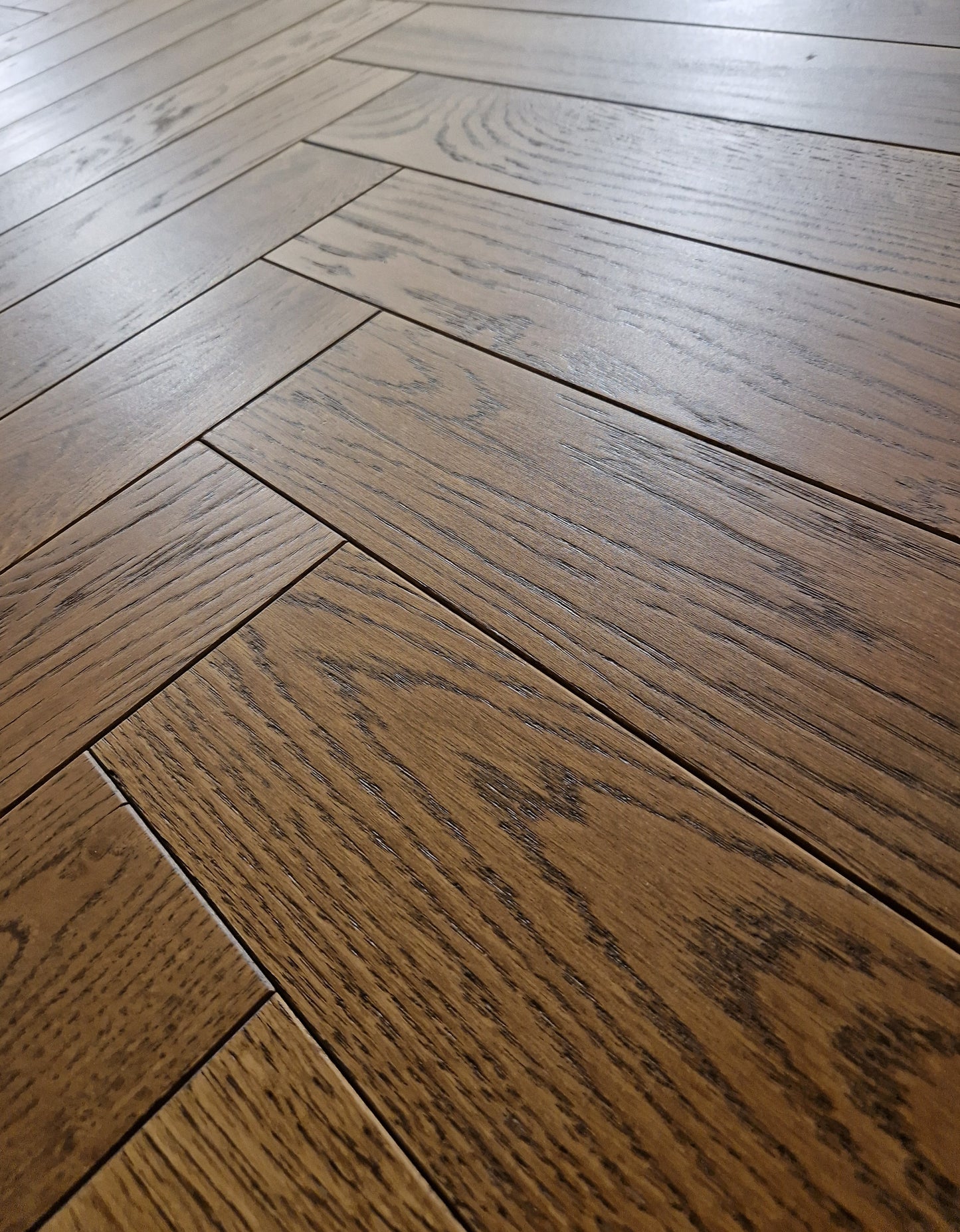 Heltre Eik Skar - Natur Fiskebensparkett